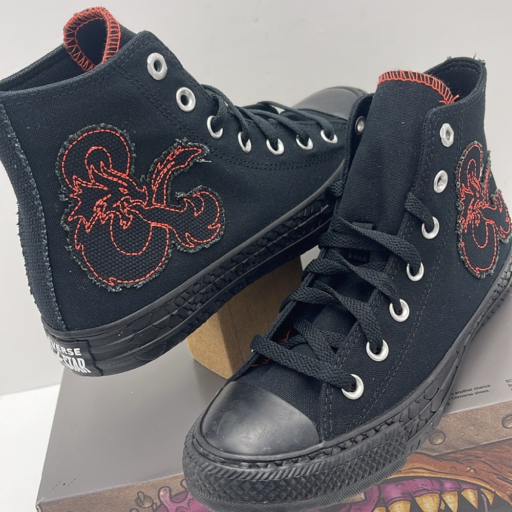 Converse WMNS Black and Red High-Top Sneakers A09886C
CTAS HI
BLACK/RED/WHITE - Picture 10 of 16